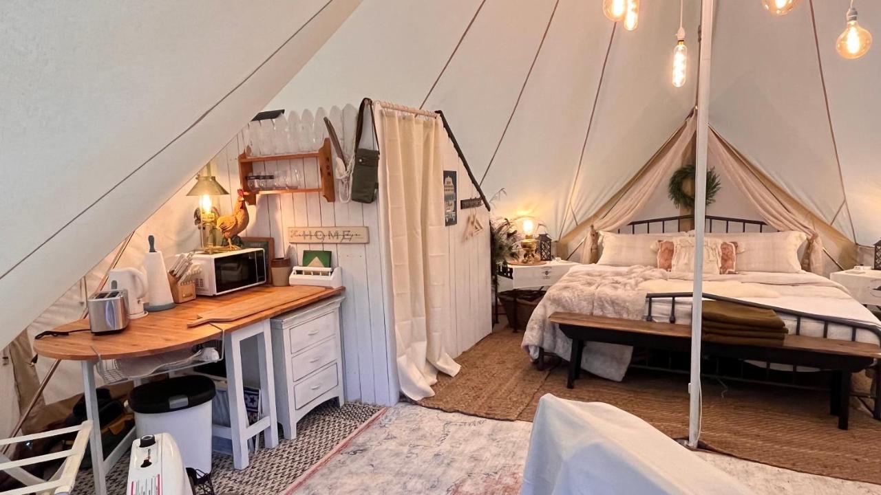 Shenandoah Valley Glamping - Amazing Views - Farm Edinburg Extérieur photo